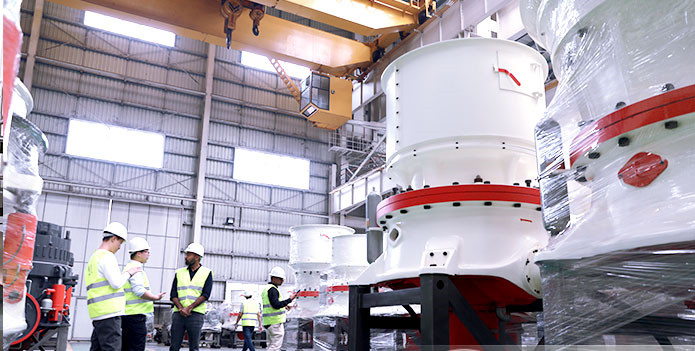 車間單缸液壓圓錐破碎機(jī)實拍 車間單缸液壓圓錐破碎機(jī)實拍